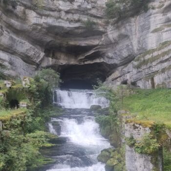 Des sources de la Loue à Lods