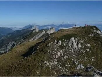 Rochers de l’Ours (2038m) en boucle